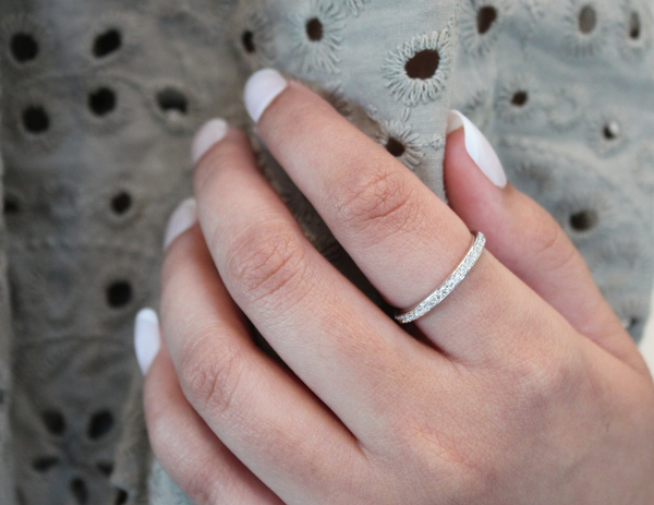 LuvMyJewelry Whisper 14K White Gold Round Diamond Studded Eternity Band Ring - 0.21cts