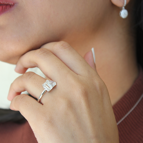 LuvMyJewelry Willow 14K White Gold Toi Et Moi Emerald And Pear Lab Grown Diamond Ring - 2 Ct