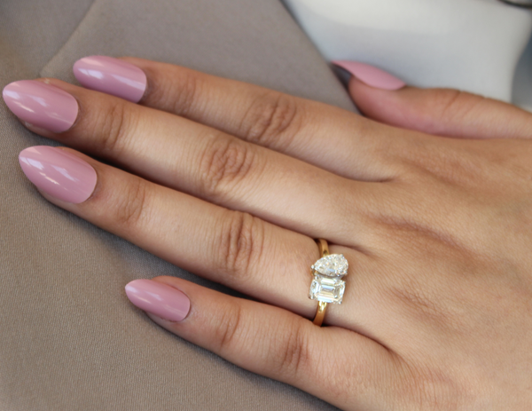 LuvMyJewelry Willow 14K Yellow Gold Toi Et Moi Emerald And Pear Lab Grown Diamond Ring - 2 Ct