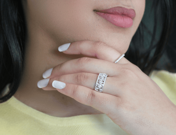 LuvMyJewelry Xeno 14K White Gold Round Diamond Studded Textured Band Ring - 0.24cts