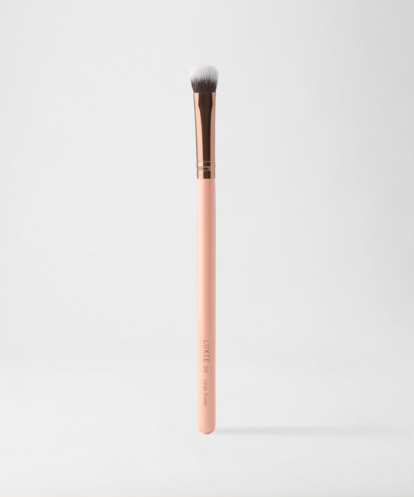 luxie LUXIE 209 Large Shader Brush - Rose Gold