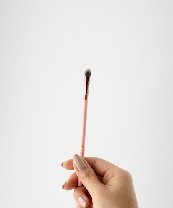Luxie LUXIE 245 Small Shader Brush - Rose Gold
