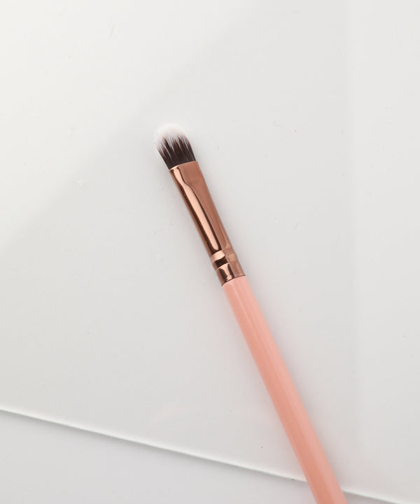 Luxie LUXIE 245 Small Shader Brush - Rose Gold