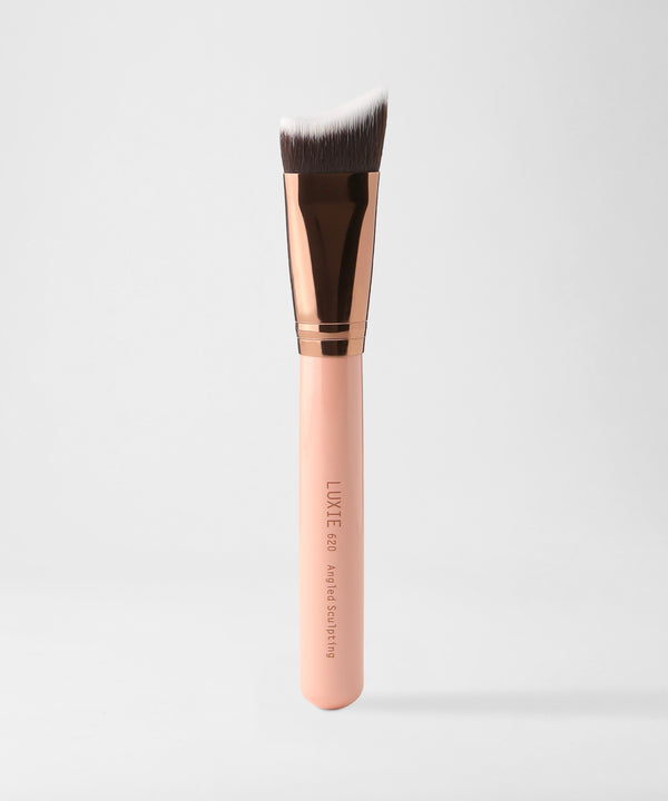 luxie LUXIE 620 Angled Sculpting Brush - Rose Gold