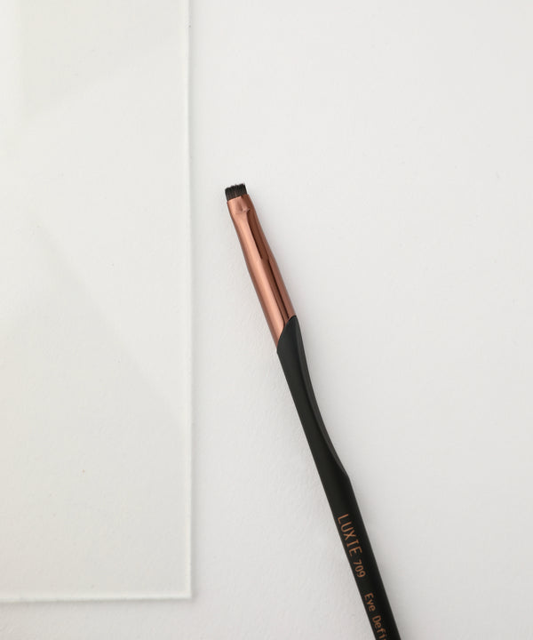 Luxie LUXIE 709 Eye Definer Brush - ProTools