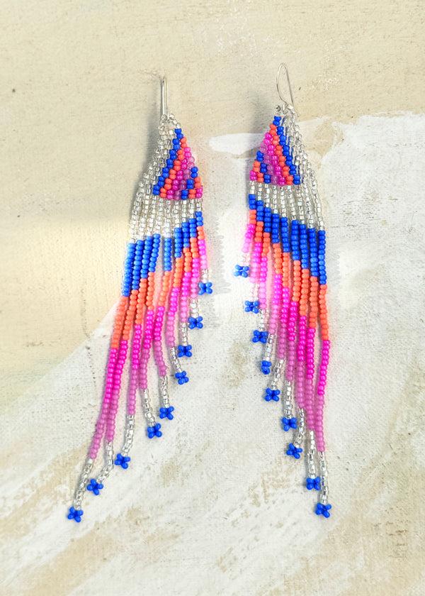 luz Native American - Beaded Feather Earrings