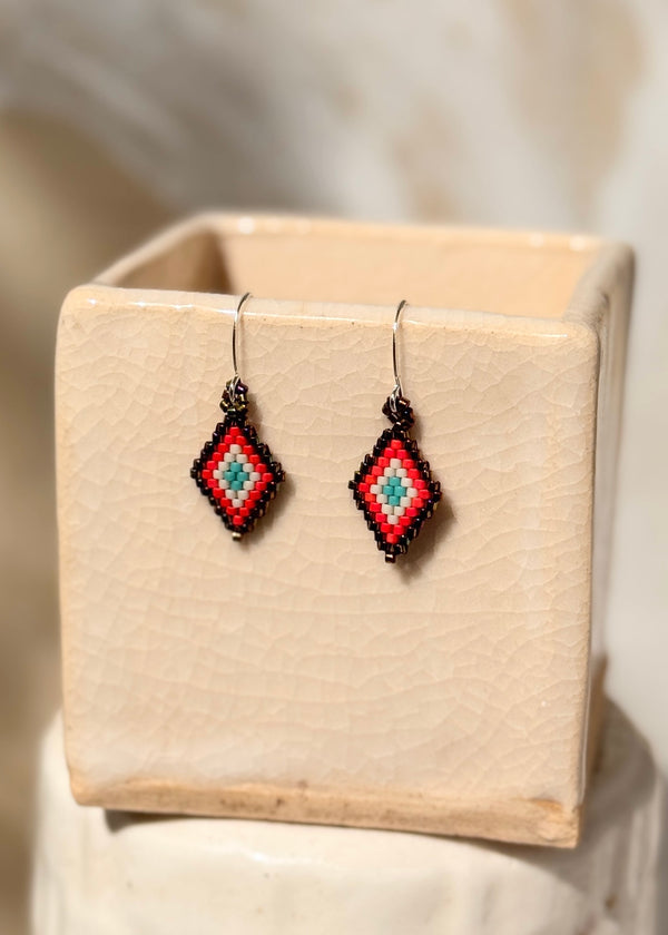 luz Native American - Beaded Diamond Earrings Japanese Glass Seed Beads luz Native American - Beaded Diamond Earrings Japanese Glass Seed Beads
