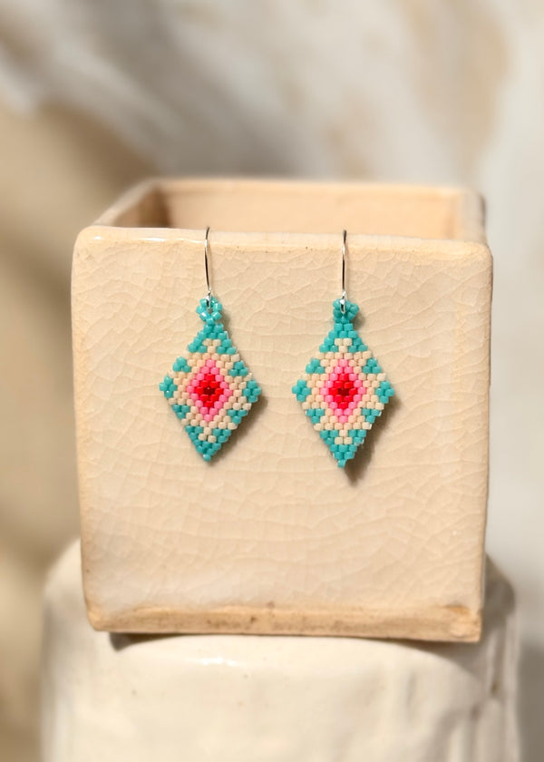 luz Native American - Beaded Diamond Earrings Japanese Glass Seed Beads - Morning Star