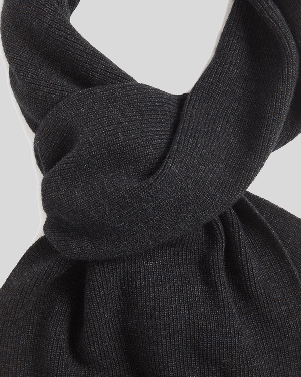 Lyle & Scott Lambswool Blend Ribbed Scarf Jet Black Marl