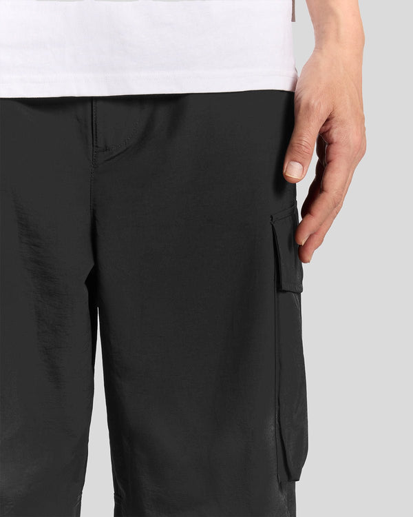 Lyle & Scott Bellowed Pocket Cargo Trouser Jet Black