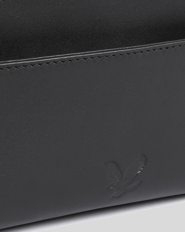 Lyle & Scott Leather Washbag Jet Black