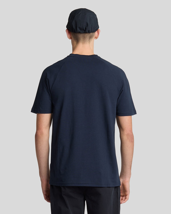 Lyle & Scott Linen Blend Raglan T-Shirt Dark Navy