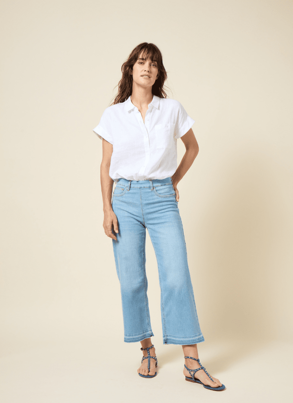 Lyssé 'Holding Power' Premium Denim Frances Crop (25" Inseam) Authentic Bleached Blue