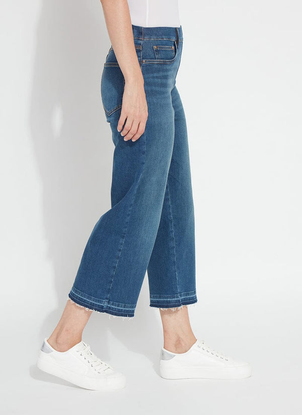 Lyssé 'Holding Power' Premium Denim Frances Crop (25" Inseam) Authentic Bleached Blue