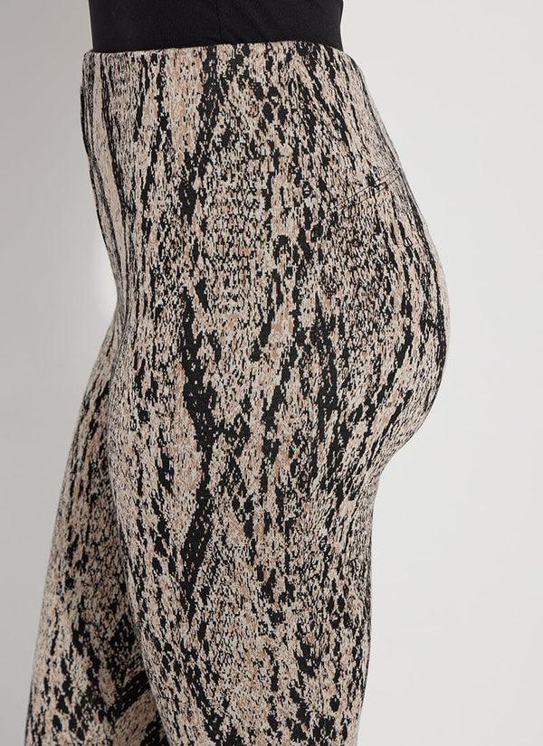 Lyssé Jacquard Laura Legging- Bisque Viper (28" Inseam) Bisque Viper