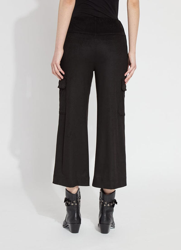 Lyssé Anita Cropped Cargo (25" Inseam) Black