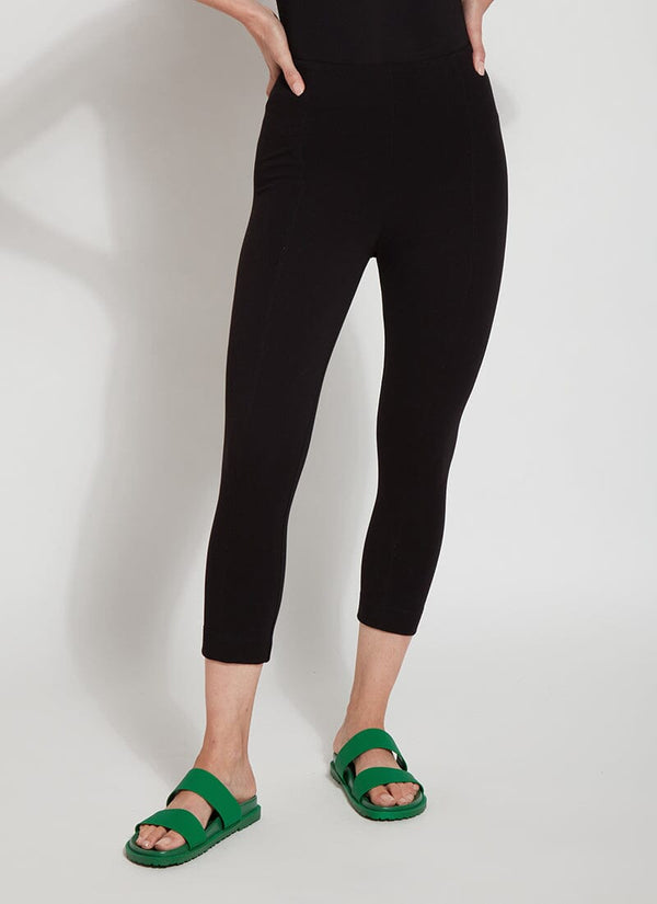 lyssé Clair Seamed Capri (21" Inseam) Black