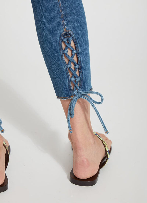 Lyssé Cropped Morgan Lace Up (24.5" Inseam) Mid Wash