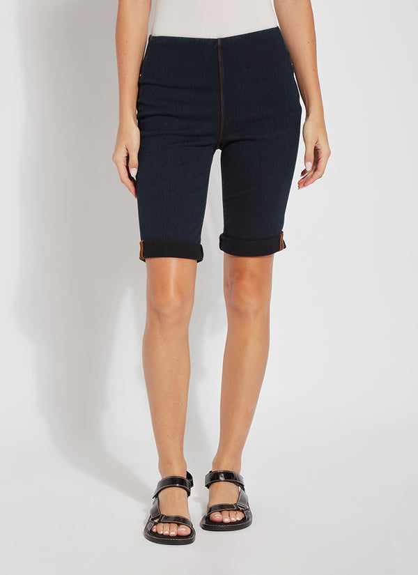 Lyssé Denim Boyfriend Short Mid Wash