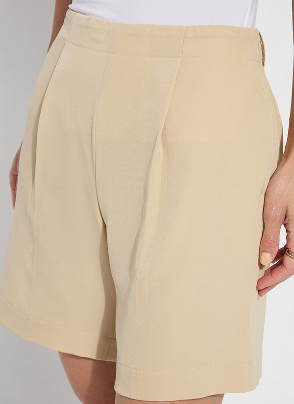 Lyssé Dia Pleated Short Raffia