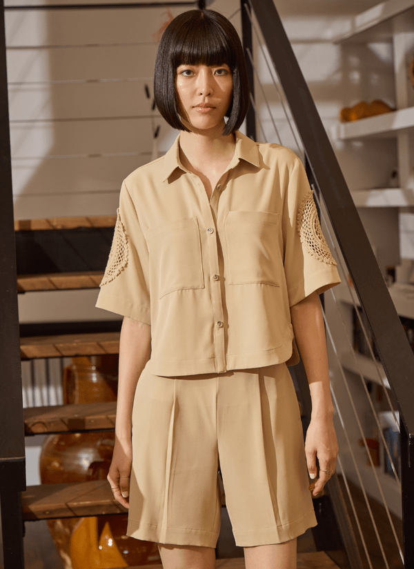 Lyssé Dia Pleated Short Raffia