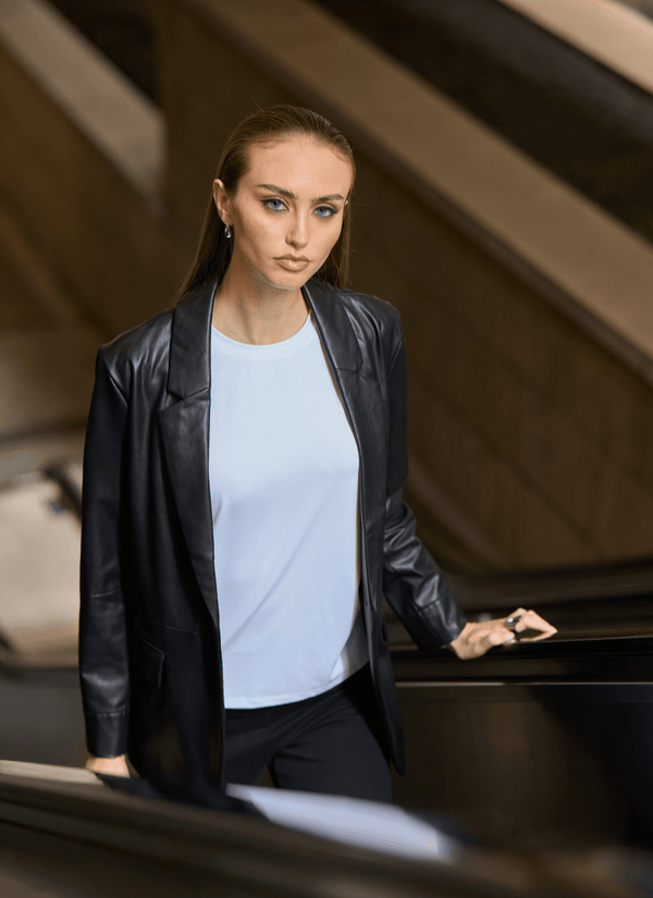 Lyssé Lyssentials Top Curvy Black