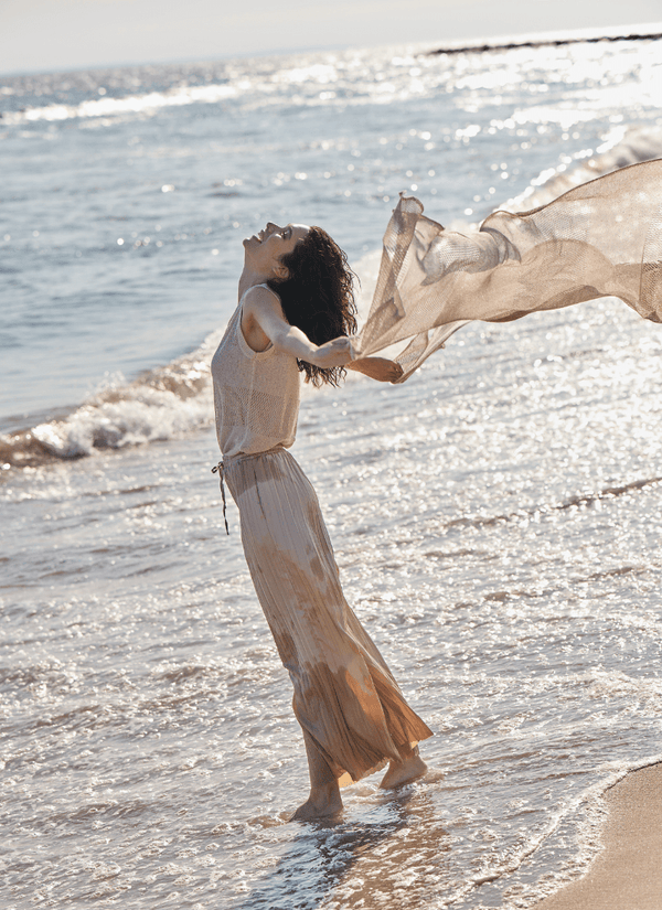 lyssé Riva Mesh Sequin Shrug Chablis Sequins