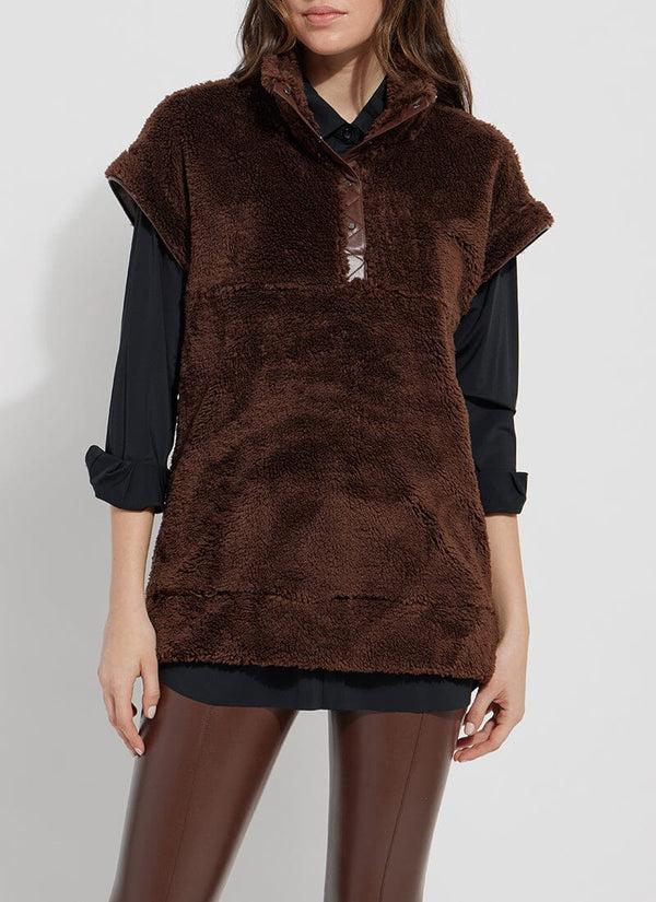 lyssé Nola Sherpa Sleeveless Sweatshirt Cocoa Powder
