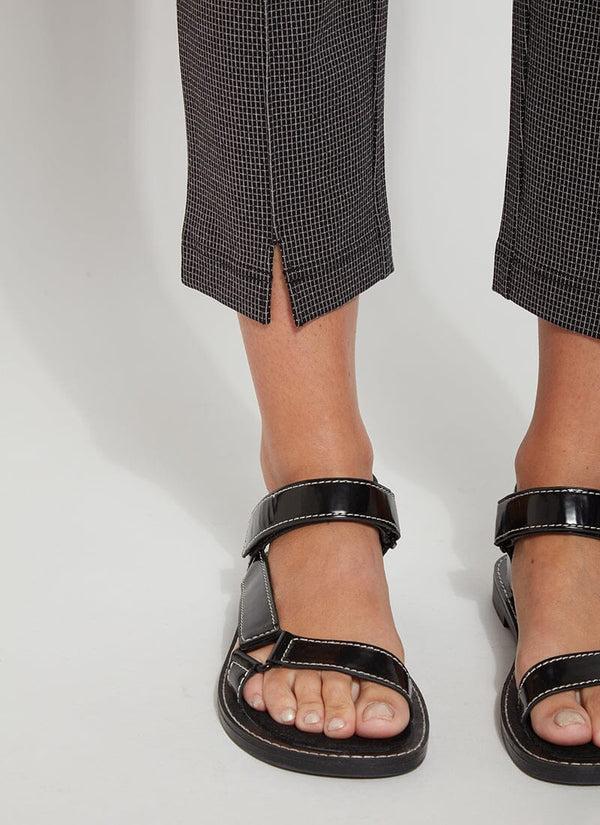 Lyssé Patterned Wisteria Ankle Pant (26.5" Inseam) Chic Grid