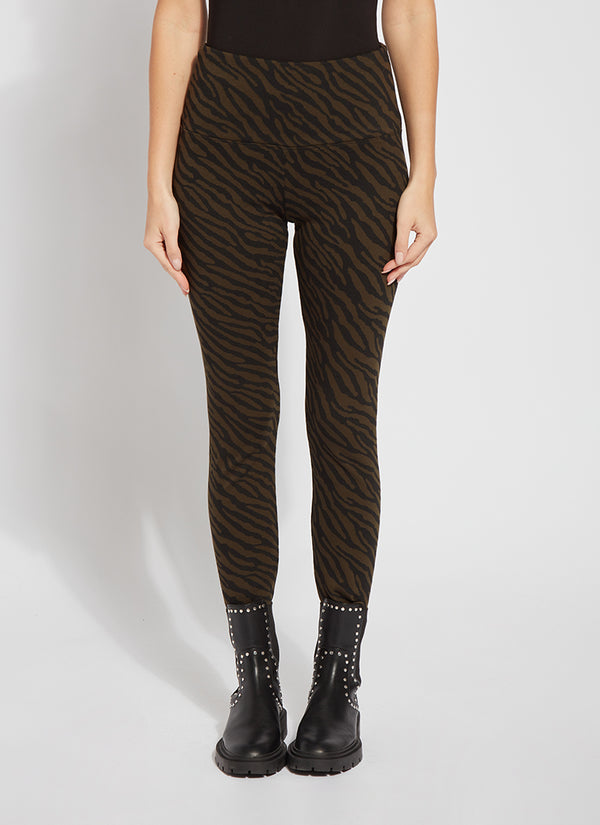 lyssé Signature Legging (29" Inseam) Hint of Pinstripe