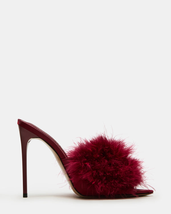 madden girl Ashbey Dark Red