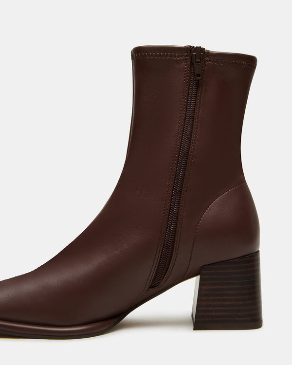 Madden Girl Pammy Brown