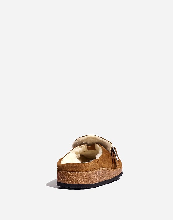 Madewell Birkenstock® Suede Buckley Clogs In Shearling Tea/natural