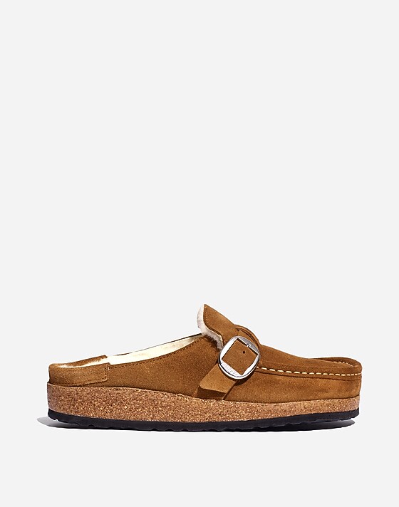 madewell Birkenstock® Suede Buckley Clogs in Shearling tea/natural