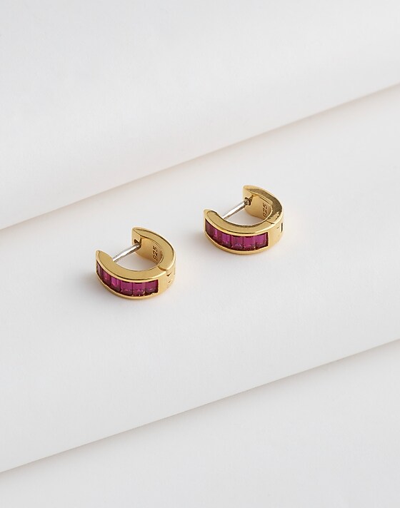 madewell Demi-Fine Baguette Crystal Huggie Hoop Earrings ruby