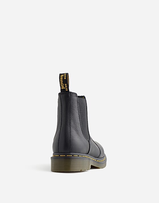 Madewell Dr. Martens® 2976 Chelsea Boots In Leather Black Virginia