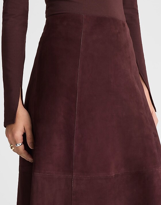 Madewell Seamed Midi Skirt In Suede Deep Plum