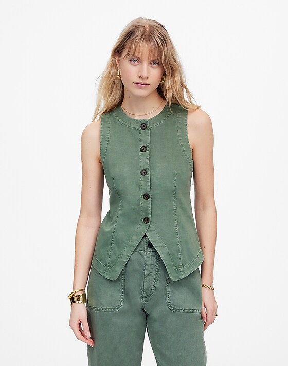 madewell Twill Crewneck Vest in Garment Dye green