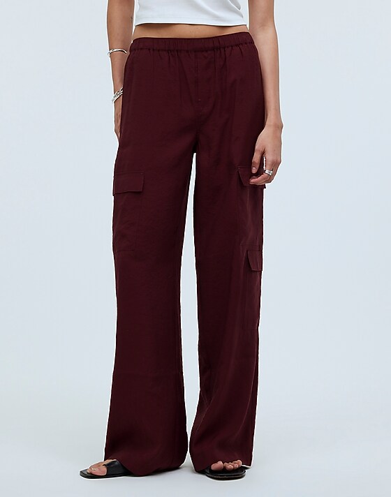 Madewell Petite Pull-On Wide-Leg Cargo Pants In Softdrape Cabernet