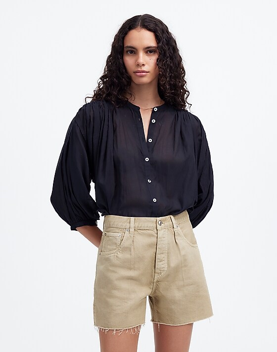 Madewell Pleated Low-Slung Denim Shorts: Airy Denim Edition True Khaki