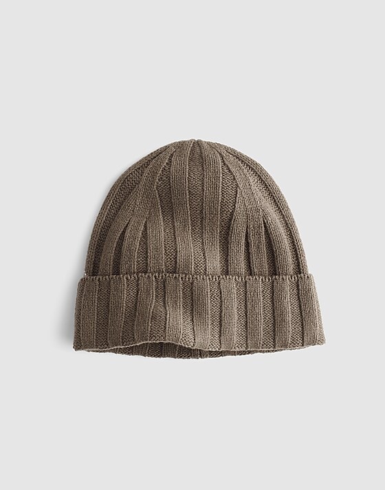 madewell Ribbed Beanie in Heritage Merino Wool bay leaf
