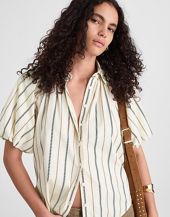 madewell Shirred Bubble-Sleeve Button-Up Shirt in Poplin warm coffee