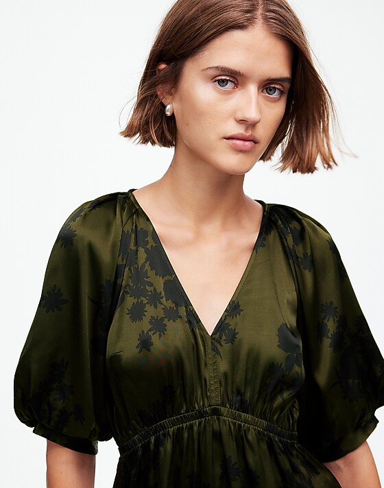 madewell Shirred Puff-Sleeve Top in Satin mossy umber