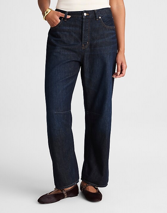 Madewell The Curvy Darted Barrel-Leg Jean In SoftDrape Foundry Wash
