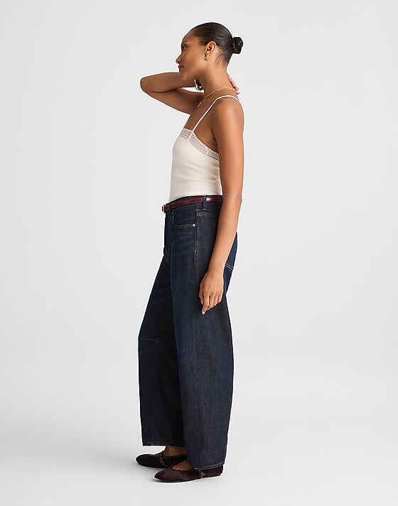 Madewell The Curvy Darted Barrel-Leg Jean In SoftDrape Foundry Wash