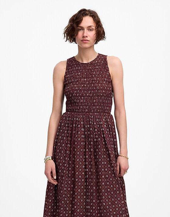 Madewell The Melody Smocked Midi Dress In Daisy Print Dusty Plum