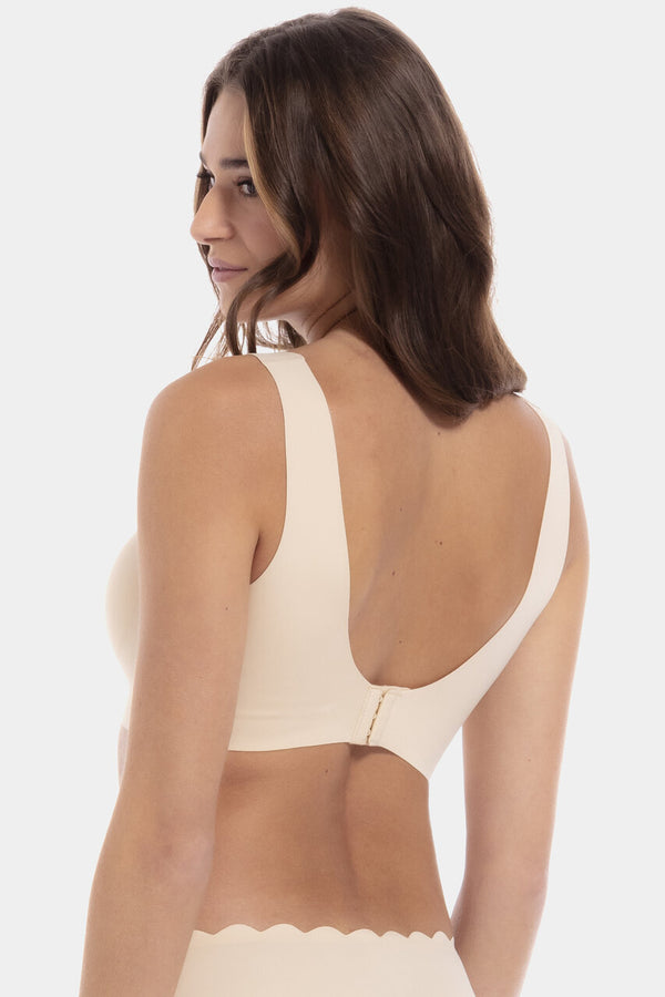 magic bodyfashion Scallop Bra Latte