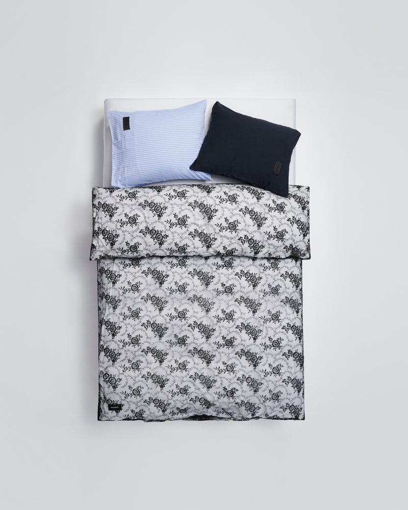 Magniberg Heart Pillow Case