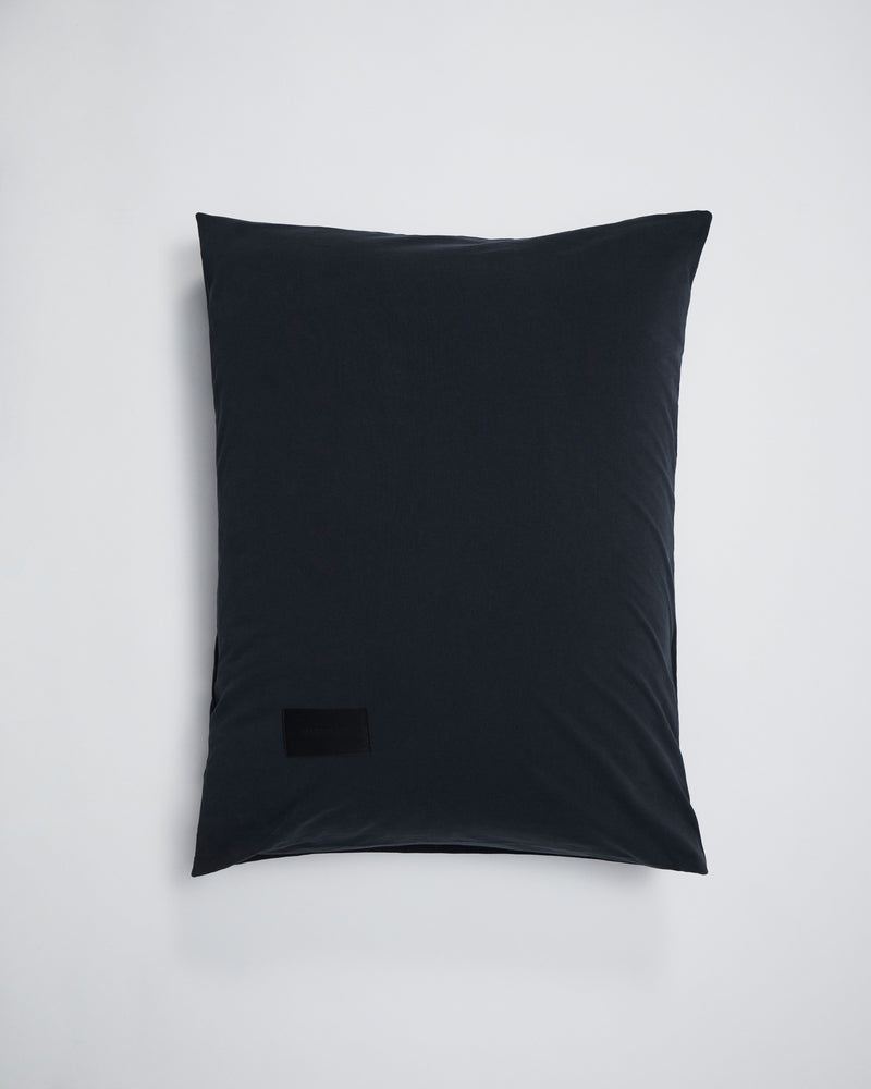 magniberg Heart pillow case