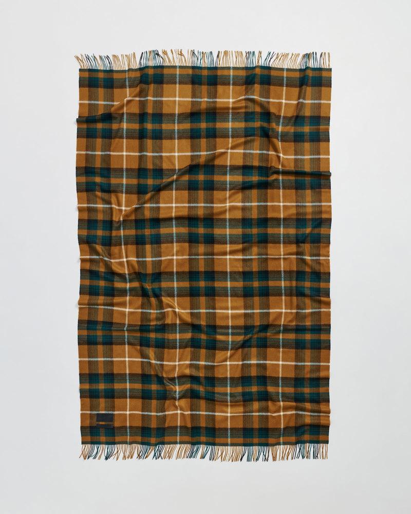 Magniberg Queen Blanket